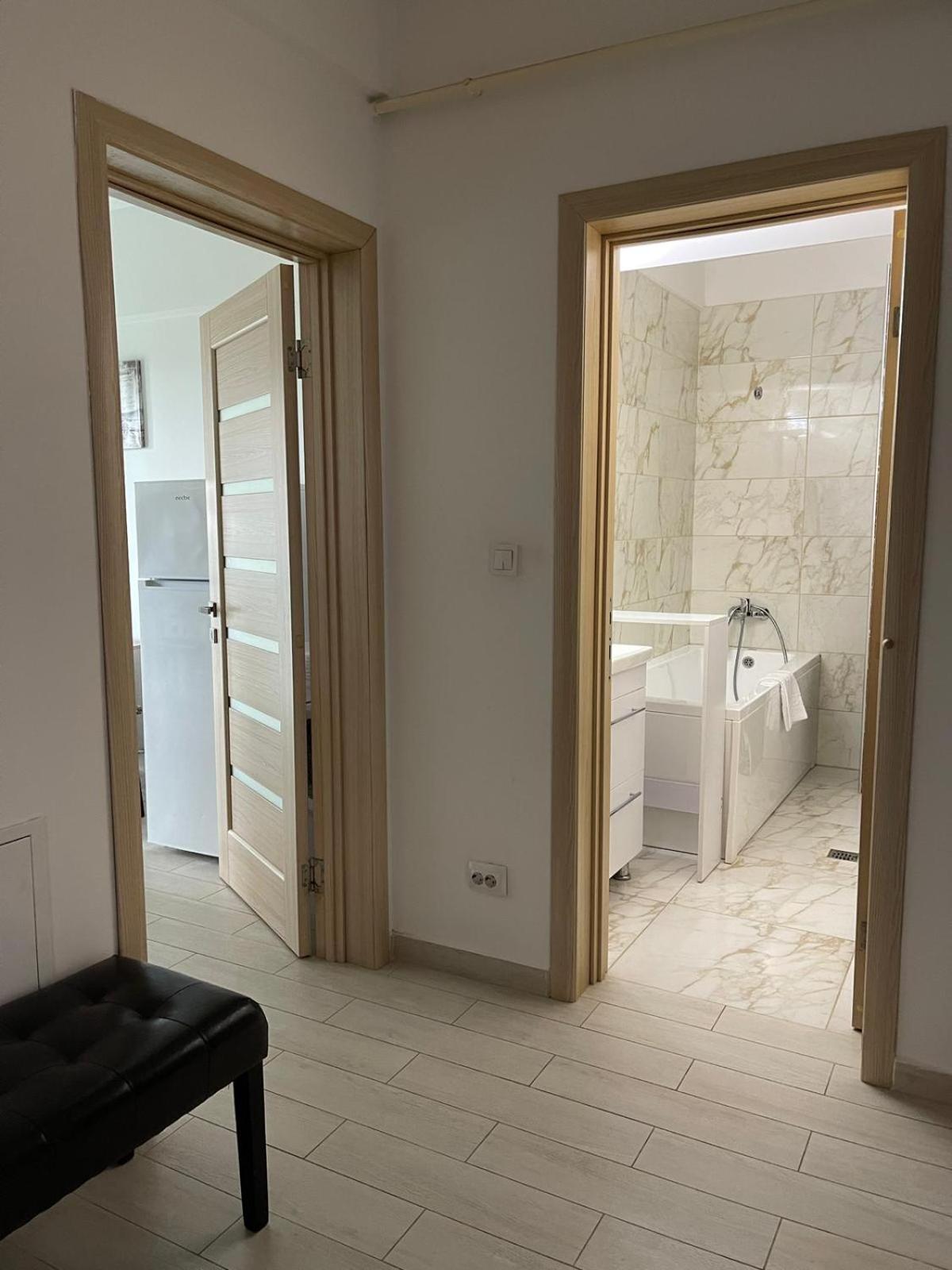 Urban Nest- Apartament Cu 2 Camere, Aproape De Iulius Mall Iasi Esterno foto